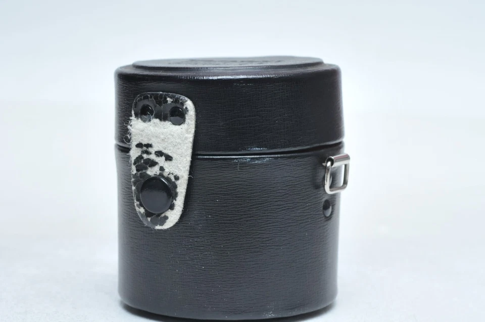 Tamron Vintage Hard Lens Case for Prime Standard Lens - Image 1 of 3