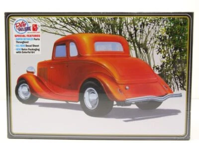 Ford 5-Window Coupè Street Rod 1934 Kit Modellismo Plastica Auto 1:25 AMT - Immagine 1 di 4