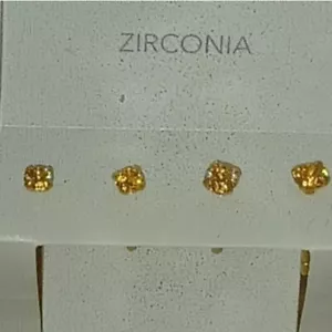 2 PARES DE DIAMANTES DE IMITACIÓN DE CRISTALES DE CIRCONIA ENCHAPADOS EN ORO YO SOY... - Imagen 1 de 5