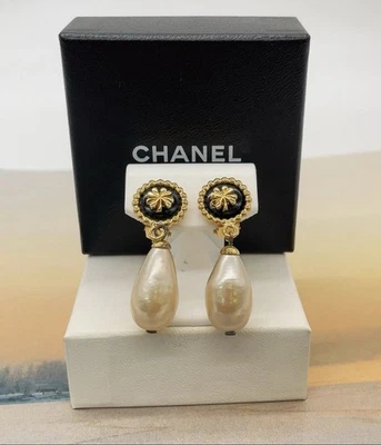 🌸CHANEL Pearl Drop Gold Tone Earrings W/ Chanel BOX & COA ✨️-*AUTHENTIC * - Image 1 of 4