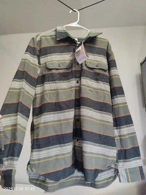 The North Face Arroyo Flannel Shirt Green White Striped Men's Large L NWT - Image 1 of 4