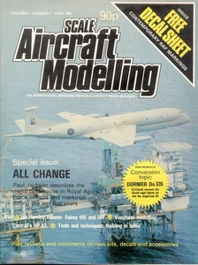 SCALE AIRCRAFT MODELLING APR 82 WW2 DORNIER Do335 / RAF LIGHTNING VULCAN PHANTOM - Picture 1 of 3