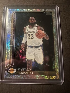 2025-26 Topps Sandglitter LeBron James Lakers #150 Sand Glitter Foil - Bild 1 von 2