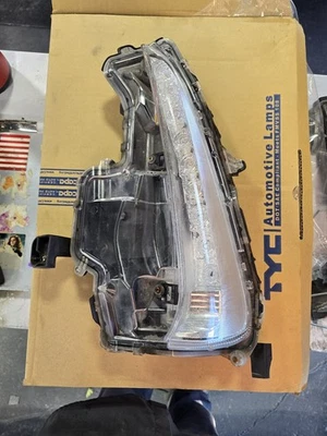 2017-2022 TOYOTA PRIUS PRIME LED LEFT DRIVER FOG LIGHT LAMP FOGLIGHT OEM DJ1502 - Image 1 of 4