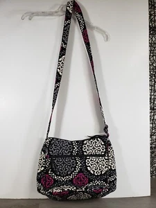 Vera Bradley Crossbody ZIP Bag RETIRED Canterberry Magenta ADJUSTABLE STRAP - Bild 1 von 8