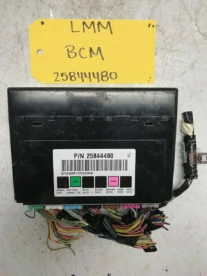 08 09 10 Chevrolet GMC DURAMAX LMM 6.6 BCM BODY CONTROL MODULE WIRING 25844480 - Image 1 of 4