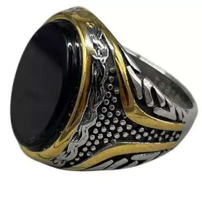 ANELLO PIETRA NERA OVALE ONICE LISCIO COLORE ARGENTO E ORO UOMO IN ACCIAIO INOX. - Immagine 1 di 4