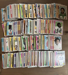 800+ ct 1978 EX TOPPS VINTAGE FOOTBALL CARD STARTER SET LOT - Picture 1 of 2