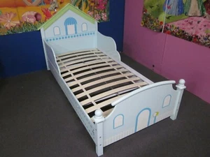 CHILDREN FURNITURE UNISEX KIDS BOYS AND GIRLS BEDS CAR BEDS - Picture 1 of 7