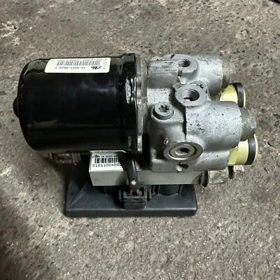 95-97 Jaguar XJ6 Vanden Plas X300 Bomba de freno antibloqueo Módulo ABS JLM12003 OEM Foto 1 de 4
