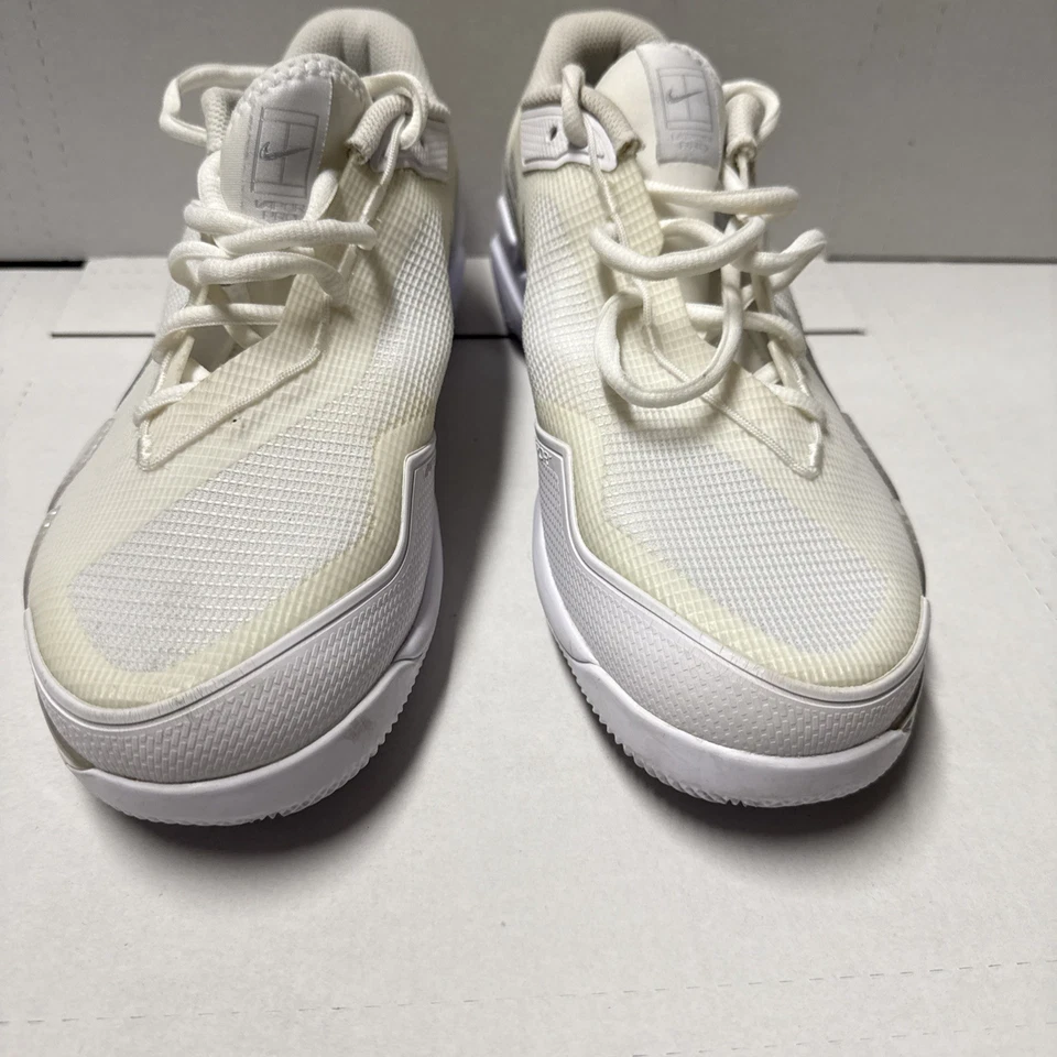 Nike Court Air Zoom Vapor Pro – Women’s Size 10 – White – Lightweight Tennis Sho - Image 1 of 4
