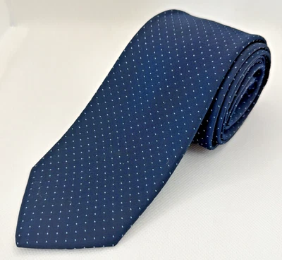 Corbata de seda vintage Brittania WPL 2555 azul marino a lunares para hombre 2,75x51 ¡Envío gratuito! Foto 1 de 4
