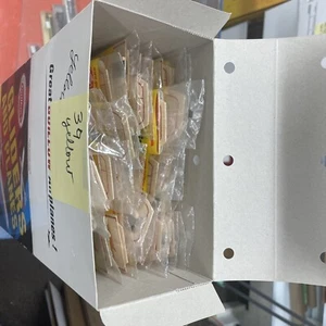 Lot of 39 Guillow’s #30 Jetfire Balsa Gilder • - Picture 1 of 2