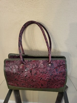Borris Powell Burgundy Large Shoulder Leather Handbag. Condition Is Very Good. - Image 1 of 4