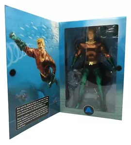 AQUAMAN 13" DELUXE Collector Action Figure 1:6 by DC Direct NIB - Picture 1 of 10