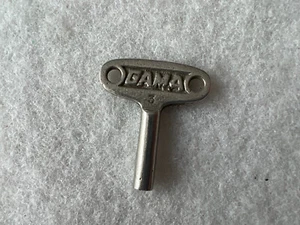 Aufziehschlüssel und Schlüssel Gama Gr. 3 - Bild 1 von 2