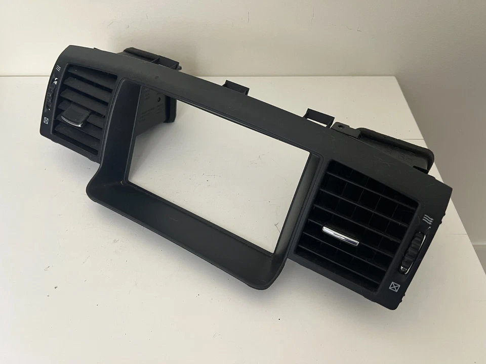 INFINITI M45 M35 tablero centro radio bisel ventilaciones de aire negro OEM Foto 1 de 3