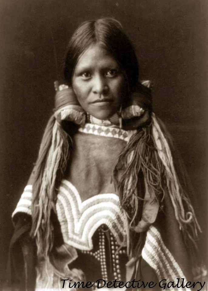 Niña Apache Jicarilla Nativa Americana, Nuevo México - Impresión Fotográfica Histórica Foto 1 de 1