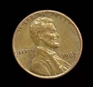 1967 Lincoln Penny No Mint Mark - RARE Error "L" & "WE Trust" on rim - Picture 1 of 2