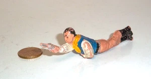 ANCIENNE FIGURINE JECSAN - COWBOY COUCHE / ALLONGE AVEC REVOLVER - Picture 1 of 5