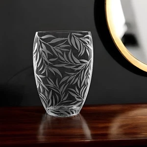 12" Clear and Frosted Leaf Pattern Oval Crystal Table Vase - Picture 1 of 7