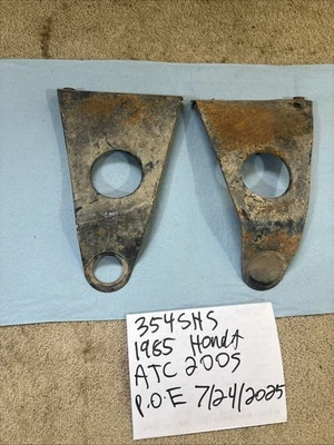 Honda ATC 200 S 1985 guardabarros trasero soporte juego 354 Foto 1 de 4