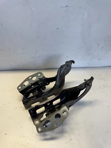 17-20 W213 MERCEDES BENZ E63 S AMG FRONT LEFT RIGHT SIDE HOOD HINGE HINGES PAIR - Picture 1 of 10