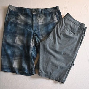 Lot 2 Travis Mathew 32x10.5" Blue Check Flat Front Peformance Golf Mens Shorts - Picture 1 of 10