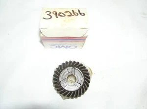 NOS OMC EVINRUDE JOHNSON PART NO. 390266 GEAR - Picture 1 of 1