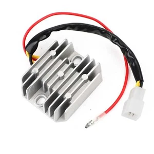 REGULATEUR de tension pour Kawasaki KZ250 KZ1000 CSR 81-82 KZ200 KZ400 KZ650 A - Picture 1 of 12