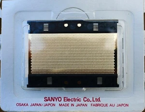 Maquinilla de afeitar eléctrica Sanyo lámina dorada repuesto nuevo stock antiguo  - Imagen 1 de 3