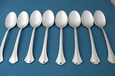 Cucharas sopera ovaladas 8 lugares International RESPLENDENCE 18/10 China 6 7/8" Foto 1 de 4