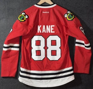 Chicago Blackhawks Trikot #88 Kane Damen Medium Reebok bestickt rot 21,5x28 - Bild 1 von 6