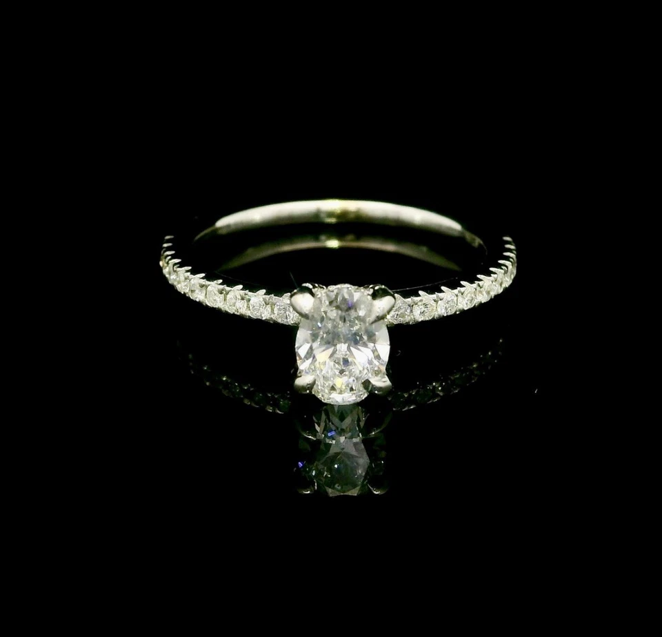 18k White Gold 0.60ctw GIA Oval Cut Diamond Engagement Ring - Image 1 of 4