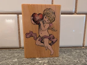#1852 Engel mit Herz Vintage 1995 Comotion Holz Stempel - Cherub Baby - Bild 1 von 10