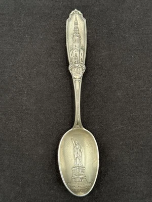 Cuchara de recuerdo de plata esterlina de la iglesia de San Pablo de Tiffany & Co 6" Foto 1 de 4