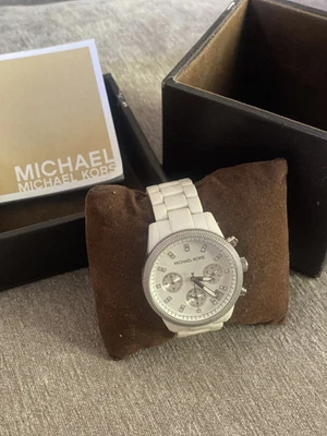 Reloj de pulsera Michael Kors para mujer Foto 1 de 2