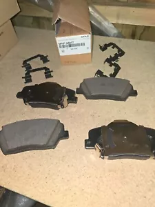 Kia Caren Ronda Sorento Front Brake Pad Set. Genuine 58101A4A17 - Picture 1 of 1