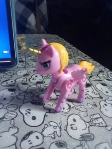 Knockoff Transforming My Little Pony Figure - Picture 1 of 4