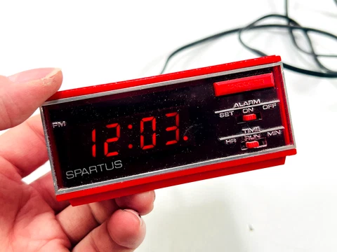 vtg 1970s 80s Spartus RED bed LED alarm clock stranger things WORKS Cover