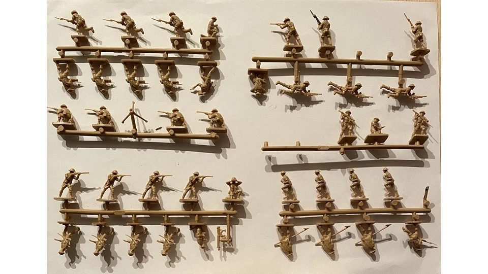 1/72 HELLER 79609 : 8TH BRITISH ARMY DESERT RATS MONTGOMERY 1941 1943 - Photo 1/1