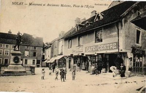 NOLAY - Monument et Anciennes Maisons, Place de l'Eglise - Bild 1 von 1