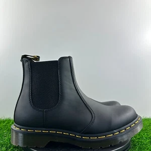 Dr. Martens 2976 Chelsea Boots Women Size 10 Black Smooth Leather NEW - Picture 1 of 8