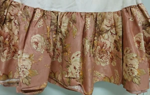 Falda de cama vintage croscill-rosa floral tamaño completo-brocada-nunca usada-¡hermosa! - Imagen 1 de 12