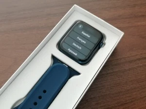 Apple Watch Series 6 GPS 44mm Blau / Apple Smartwatch 6 ; 3 Jahre Gewähr - Bild 1 von 4