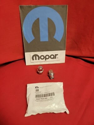 Новые из старых запасов зажимные гайки для колес MOPAR 05-10 Dodge Challenger Chrysler 300 2 штуки 6507824aa - Изображение 1 из 3