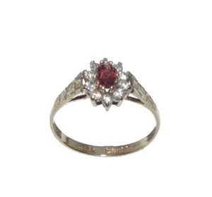 Ladies/Women's 9ct yellow gold dress ring with red and clear stones UK size N - Picture 1 of 7