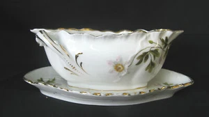 ROSENTHAL Louis XIV Unique HAND PAINTED Floral Gilt Gravy Boat Attached Saucer - Picture 1 of 7