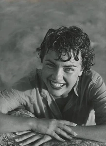 Vintage Original 11x14 B&W Photo of Smiling Woman in Pool Philippe Halsman - Picture 1 of 2