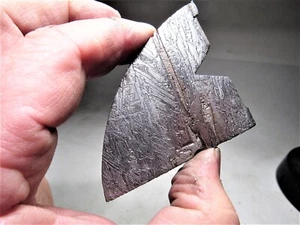 LOW PRICE! NICE SHAPE! DEEP ETCH! AMAZING ALETAI IRON METEORITE! CHINA! 233.7 GM - Picture 1 of 6